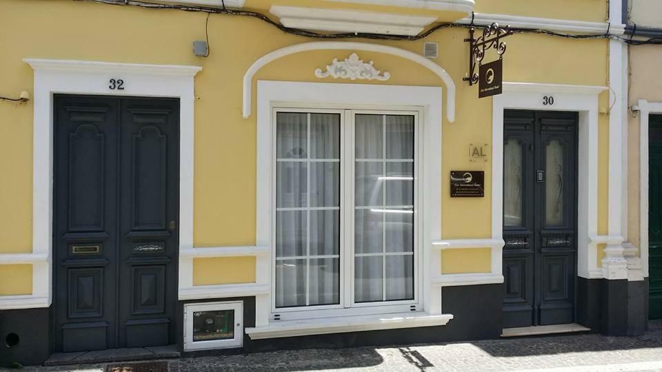 Azor International Hostel Ponta Delgada Exterior foto
